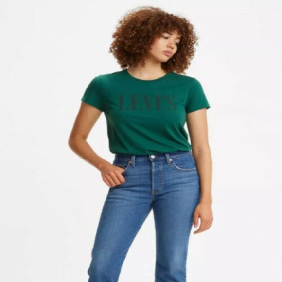 Levi's Tops - Levi's T-Shirt medium Women's Short Sleeve Perfect Green